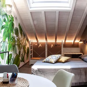 https://150-latomare.it-tuscanyhotel.com